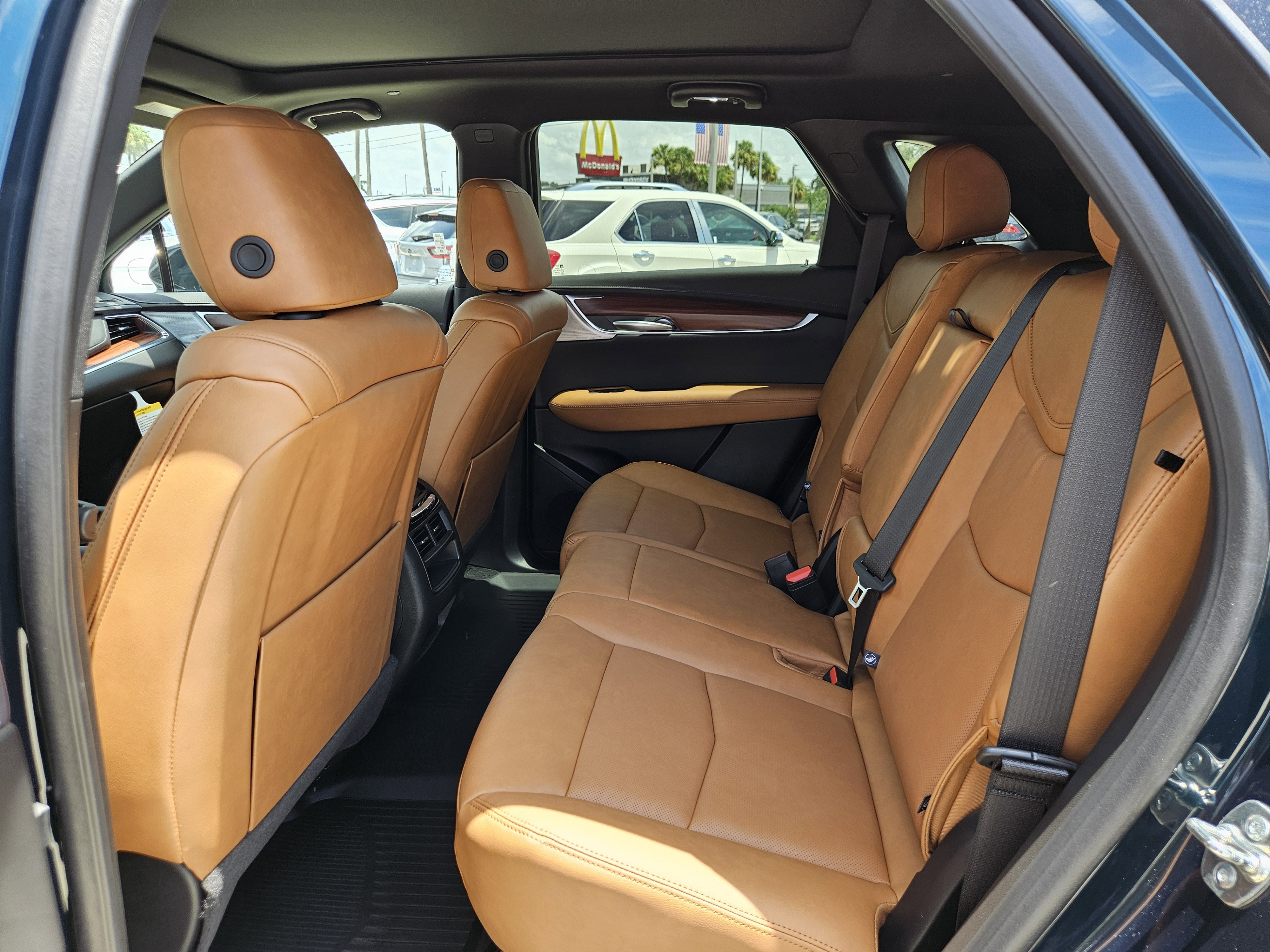 New 2025 Cadillac XT5 Premium Luxury w/ Technology Package image 18