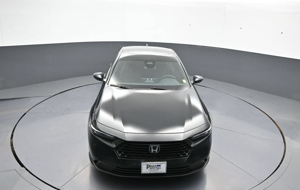 Used 2025 Honda Accord Sport image 34
