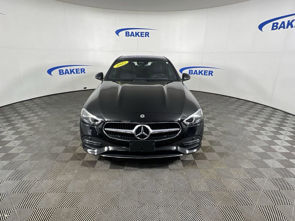 Used 2025 Mercedes-Benz C 300 4MATIC Sedan image 3