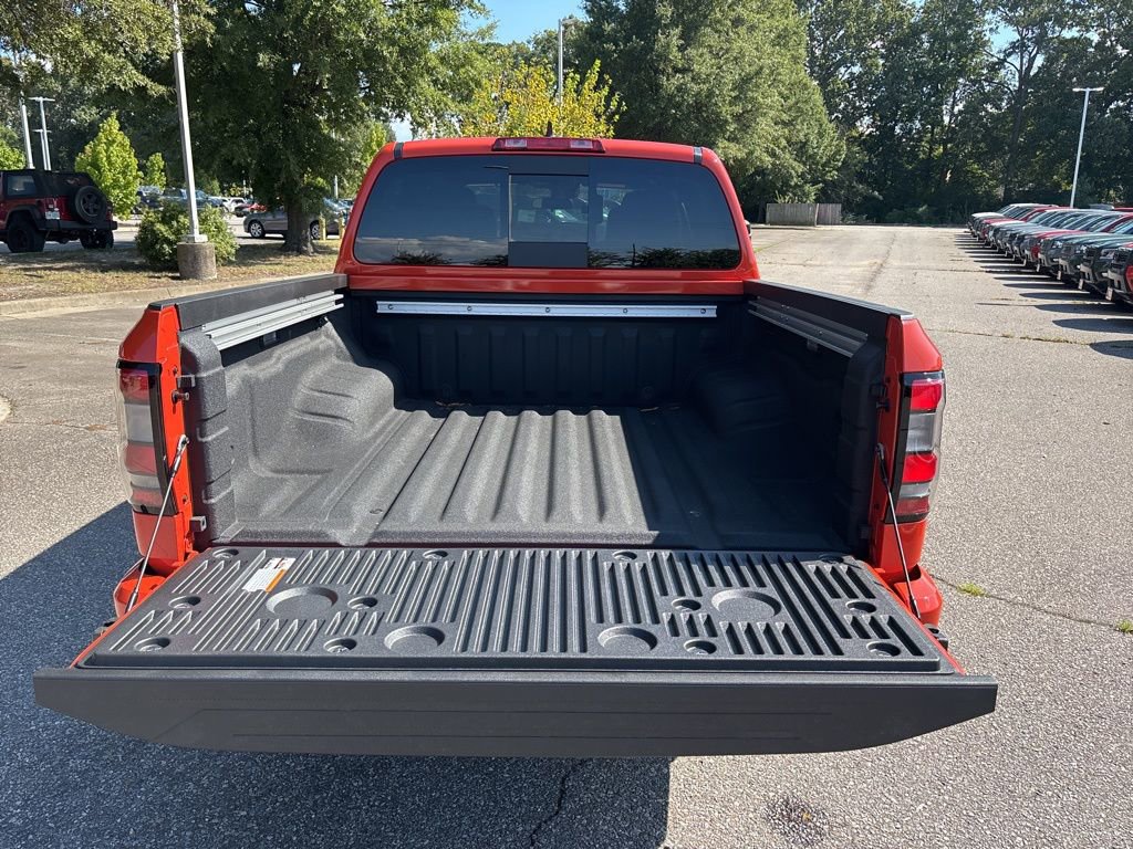 New 2025 Nissan Frontier PRO-4X w/ Pro Convenience Package image 16