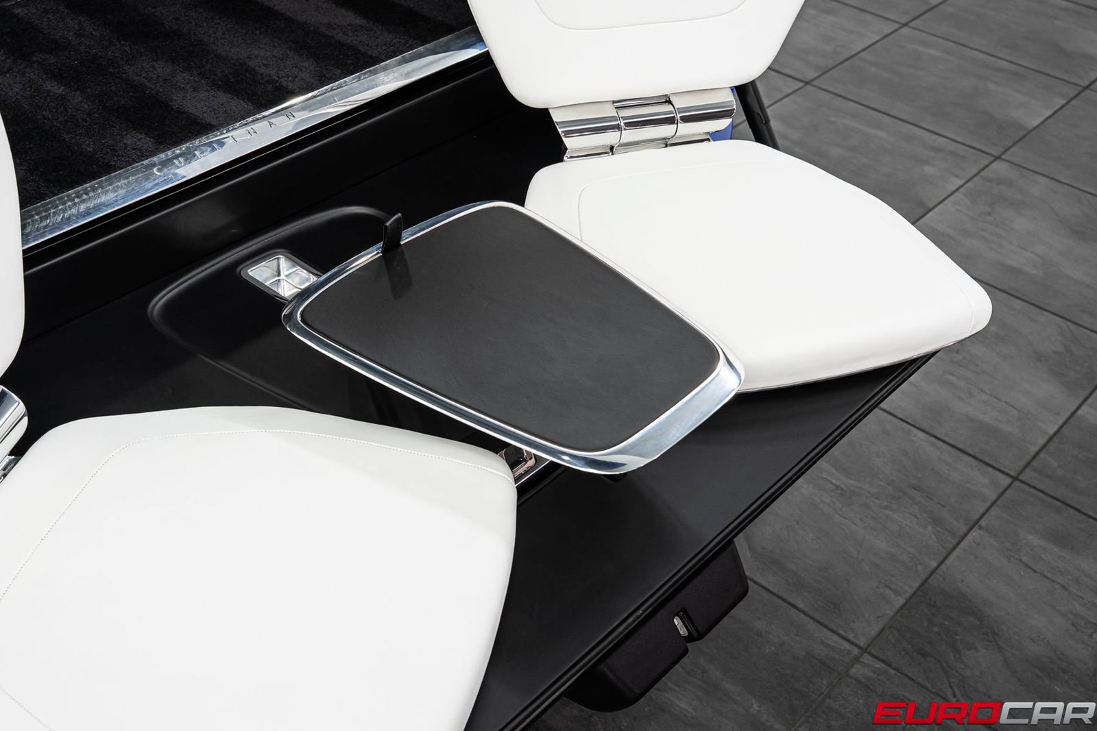 Used 2021 Rolls-Royce Cullinan Black Badge AWD/4WD image 20