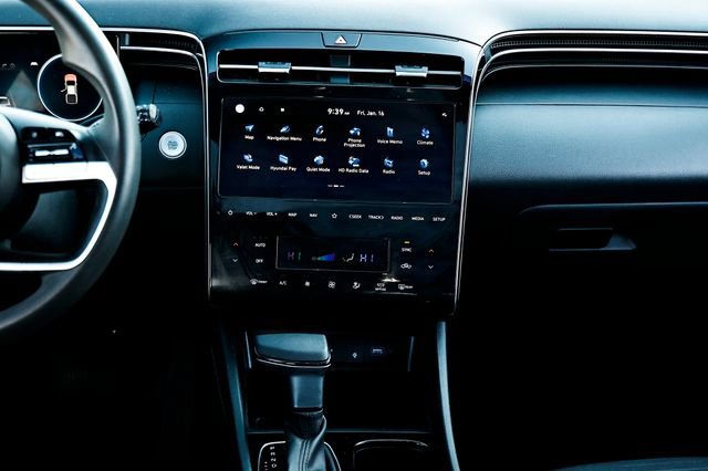 Used 2024 Hyundai Santa Cruz SEL w/ Activity Package image 25