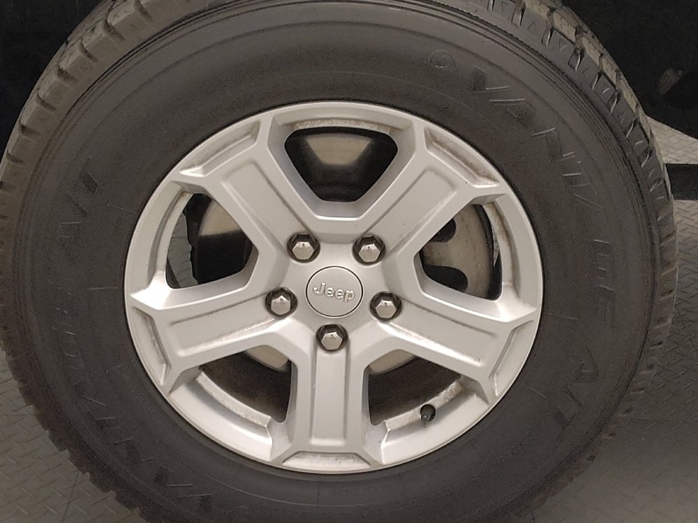 Used 2020 Jeep Wrangler Unlimited Sport S image 31