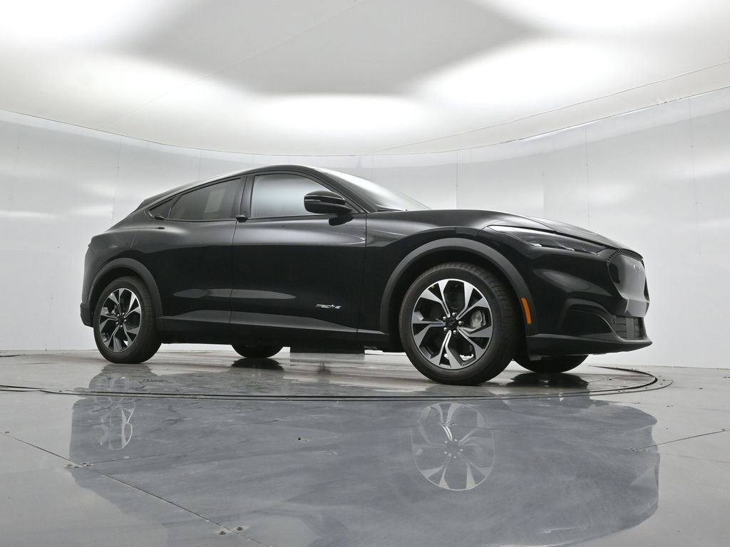 New 2026 Ford Mustang Mach-E Select image 3