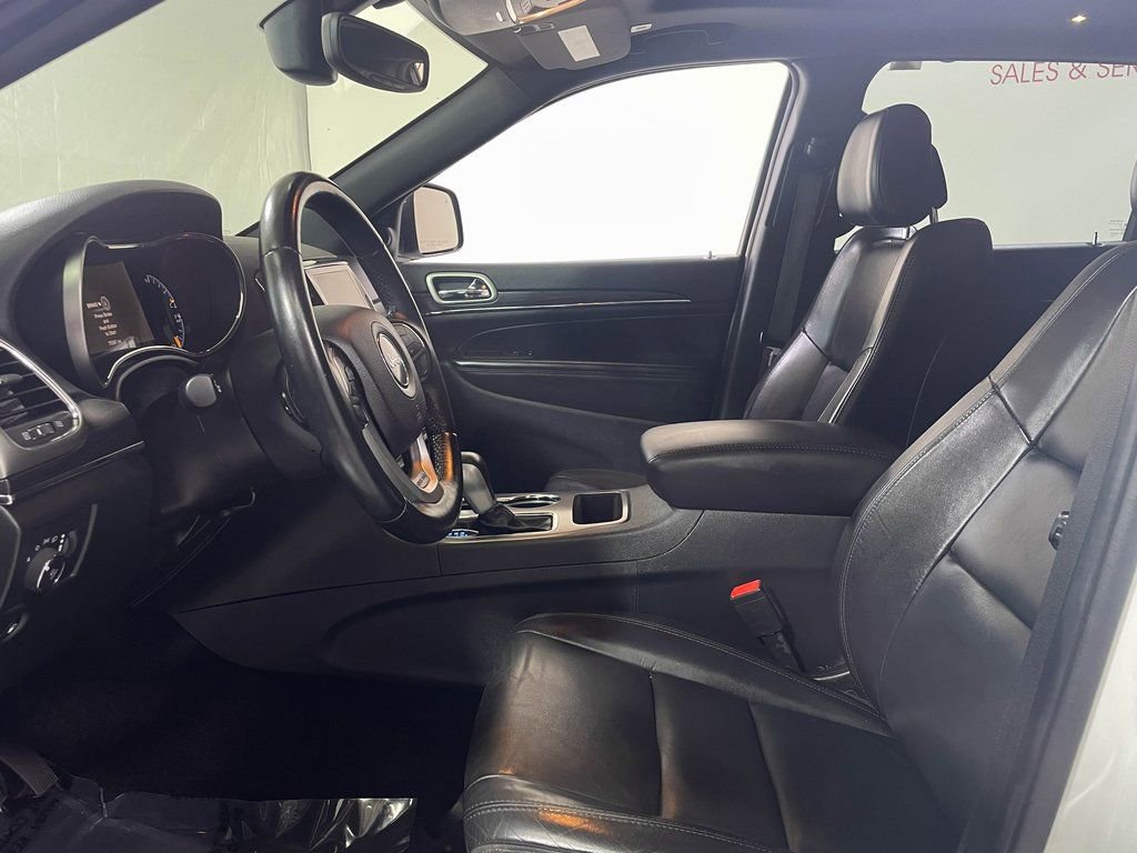 Used 2022 Jeep Grand Cherokee Limited image 14