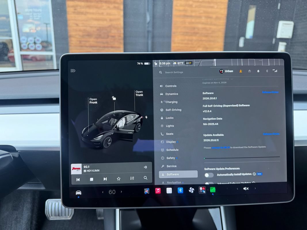 Used 2020 Tesla Model 3 Long Range AWD/4WD image 42