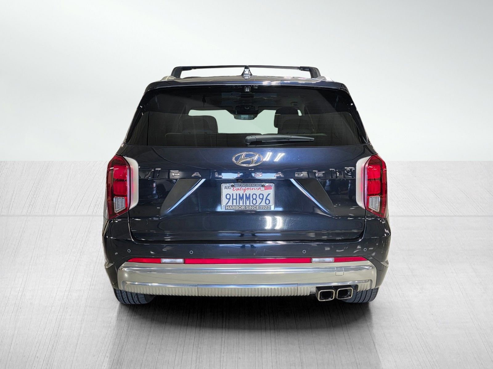 Used 2024 Hyundai Palisade Calligraphy image 6