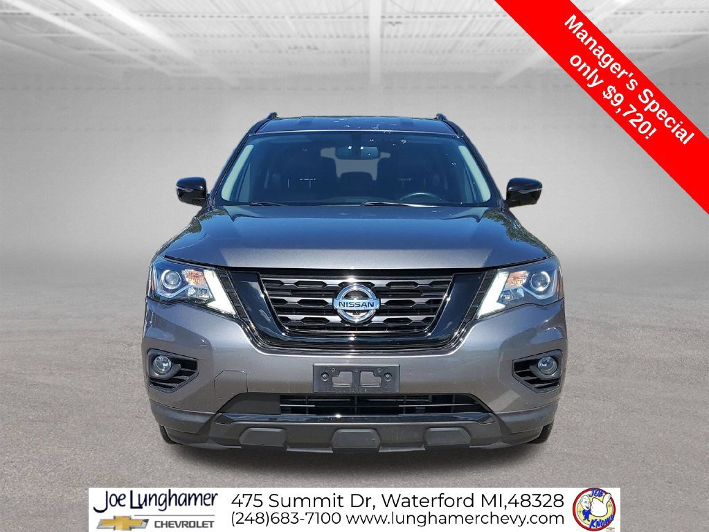 Used 2018 Nissan Pathfinder SL w/ Midnight Edition Package AWD/4WD image 3
