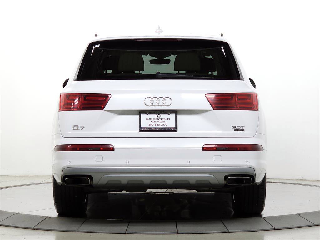 Used 2018 Audi Q7 3.0T Premium image 6