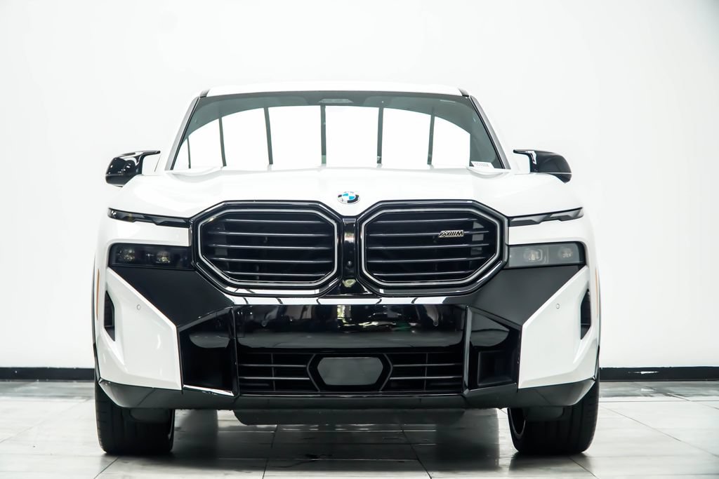 Used 2023 BMW XM w/ M Driver's Package AWD/4WD image 10