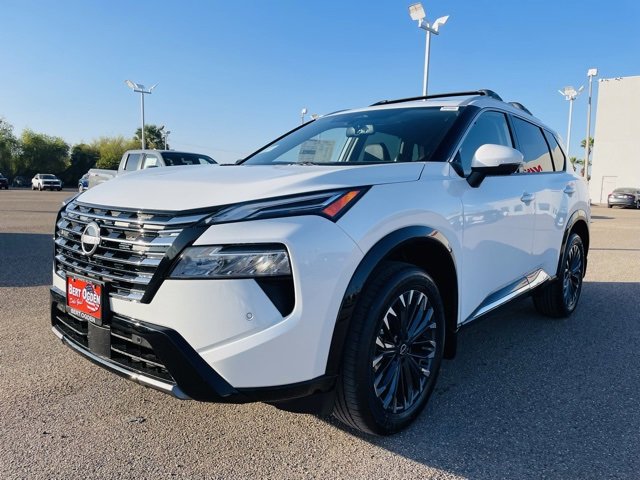 New 2026 Nissan Rogue Platinum w/ Platinum Premium Package image 3