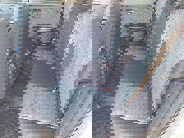 Used 2023 Nissan Rogue SV image 25