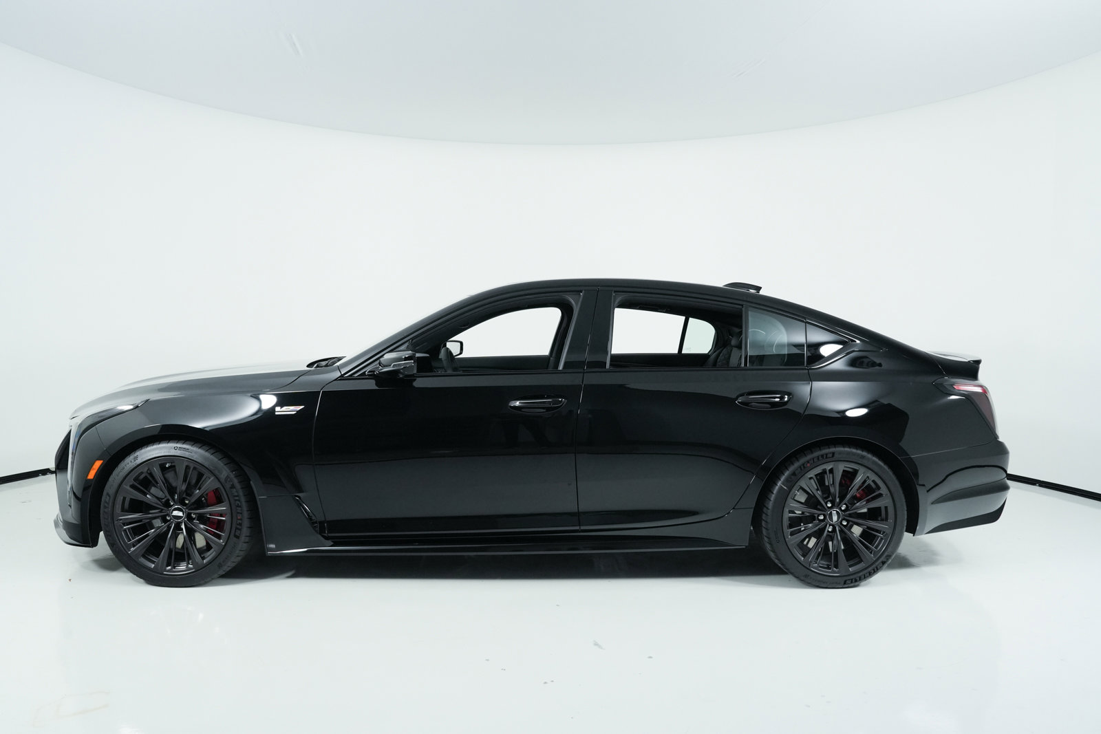 Used 2026 Cadillac CT5 V Blackwing RWD image 5
