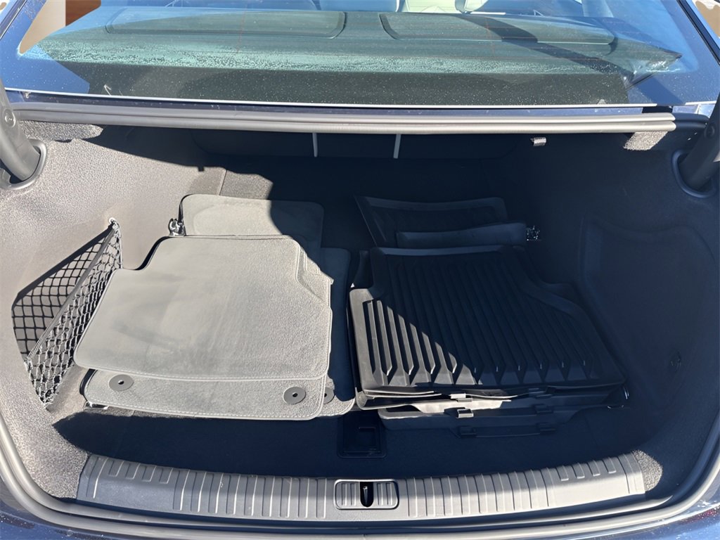 Used 2025 Audi A6 Premium Plus image 10