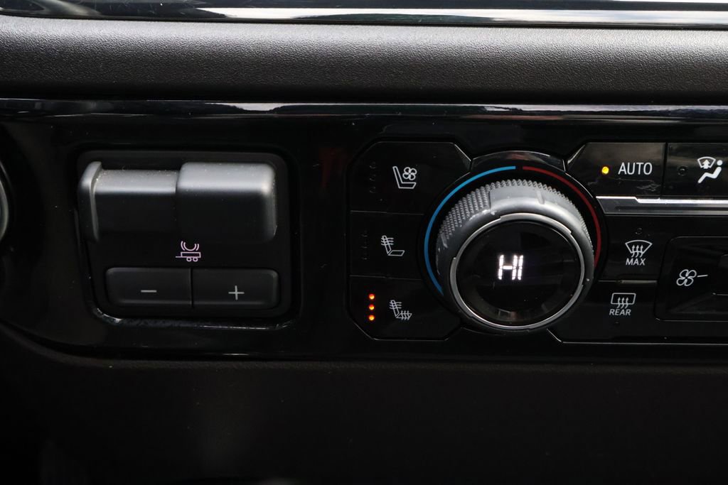 Certified 2024 Chevrolet Silverado 2500 ZR2 w/ ZR2 Bison Edition image 23