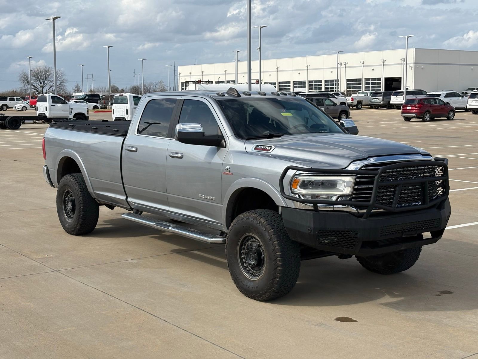 Used 2022 RAM 3500 Laramie image 10