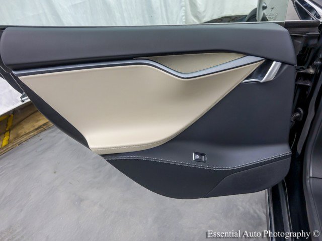 Used 2020 Tesla Model S Long Range image 35