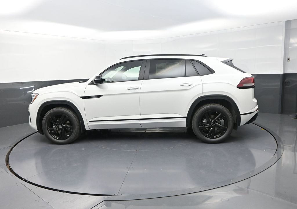New 2026 Volkswagen Atlas Cross Sport SEL R-Line image 6