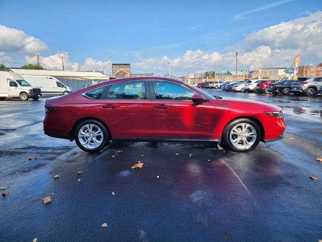 Used 2025 Honda Accord LX image 4