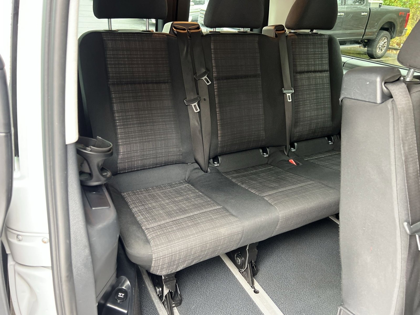 Used 2016 Mercedes-Benz Metris Passenger image 24