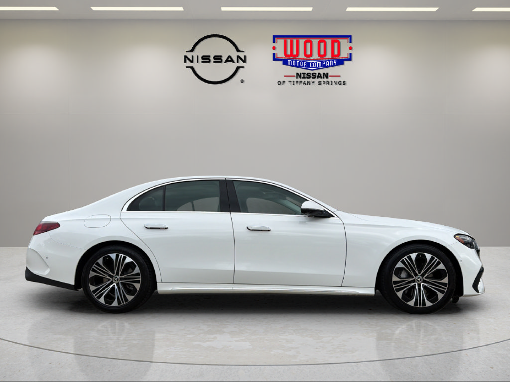 Used 2025 Mercedes-Benz E 350 4MATIC Sedan w/ Winter Package image 2