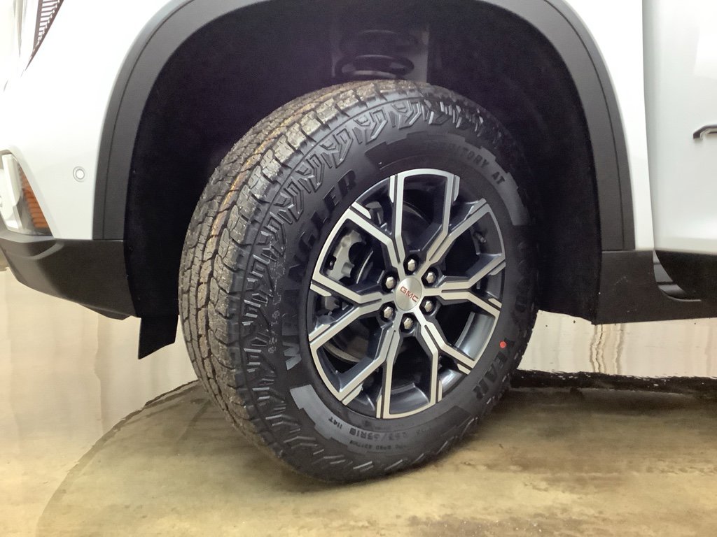 New 2026 GMC Acadia AT4 w/ Super Cruise Package image 31