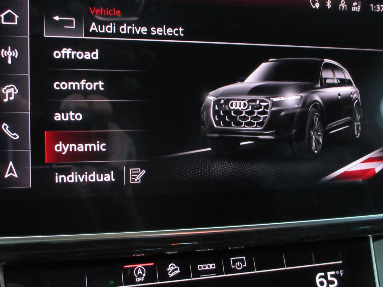 Used 2025 Audi Q7 3.0T Premium Plus w/ Premium Plus Package AWD/4WD image 82
