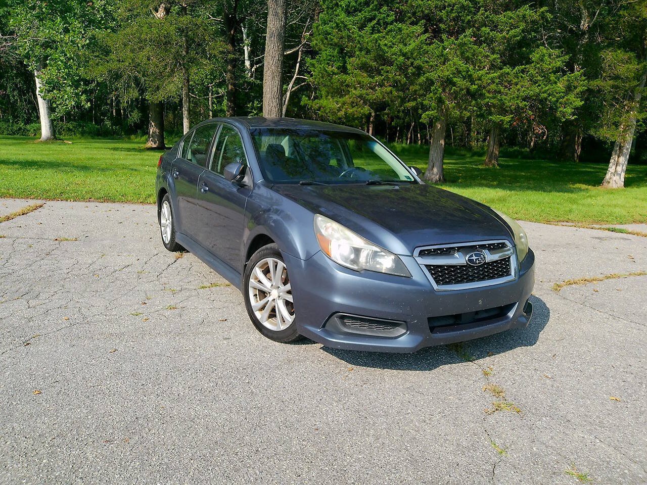 Used 2014 Subaru Legacy 2.5i Premium AWD/4WD image 16