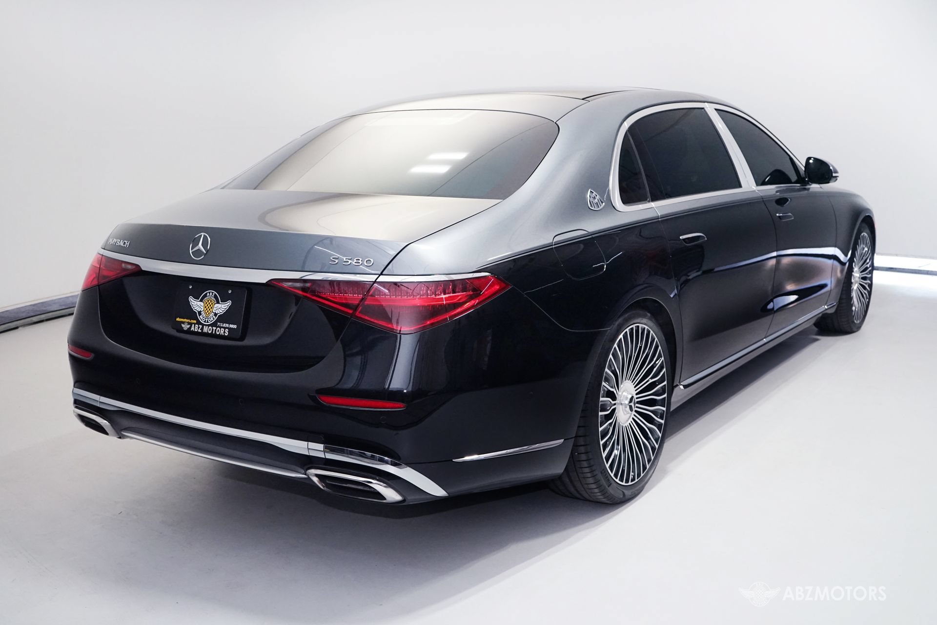 Used 2024 Mercedes-Benz Maybach S 580 4MATIC image 5