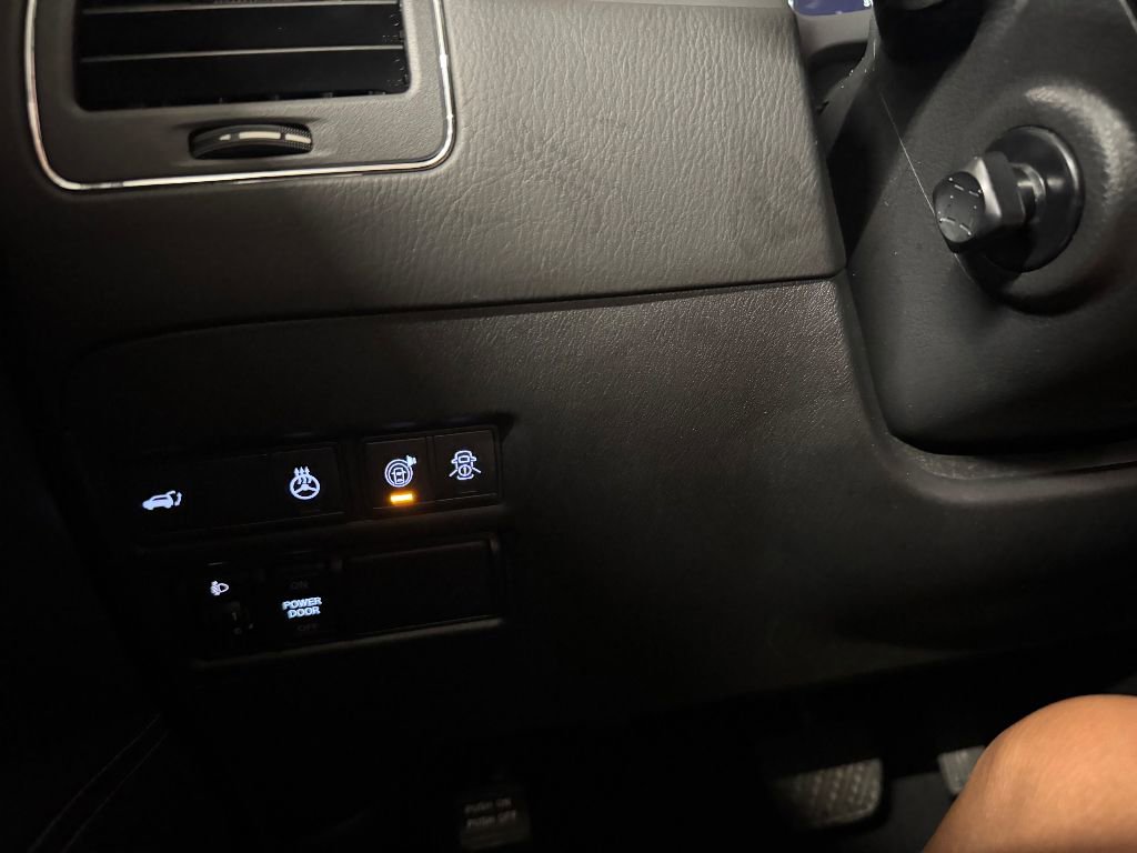 Used 2021 INFINITI QX80 Luxe image 26