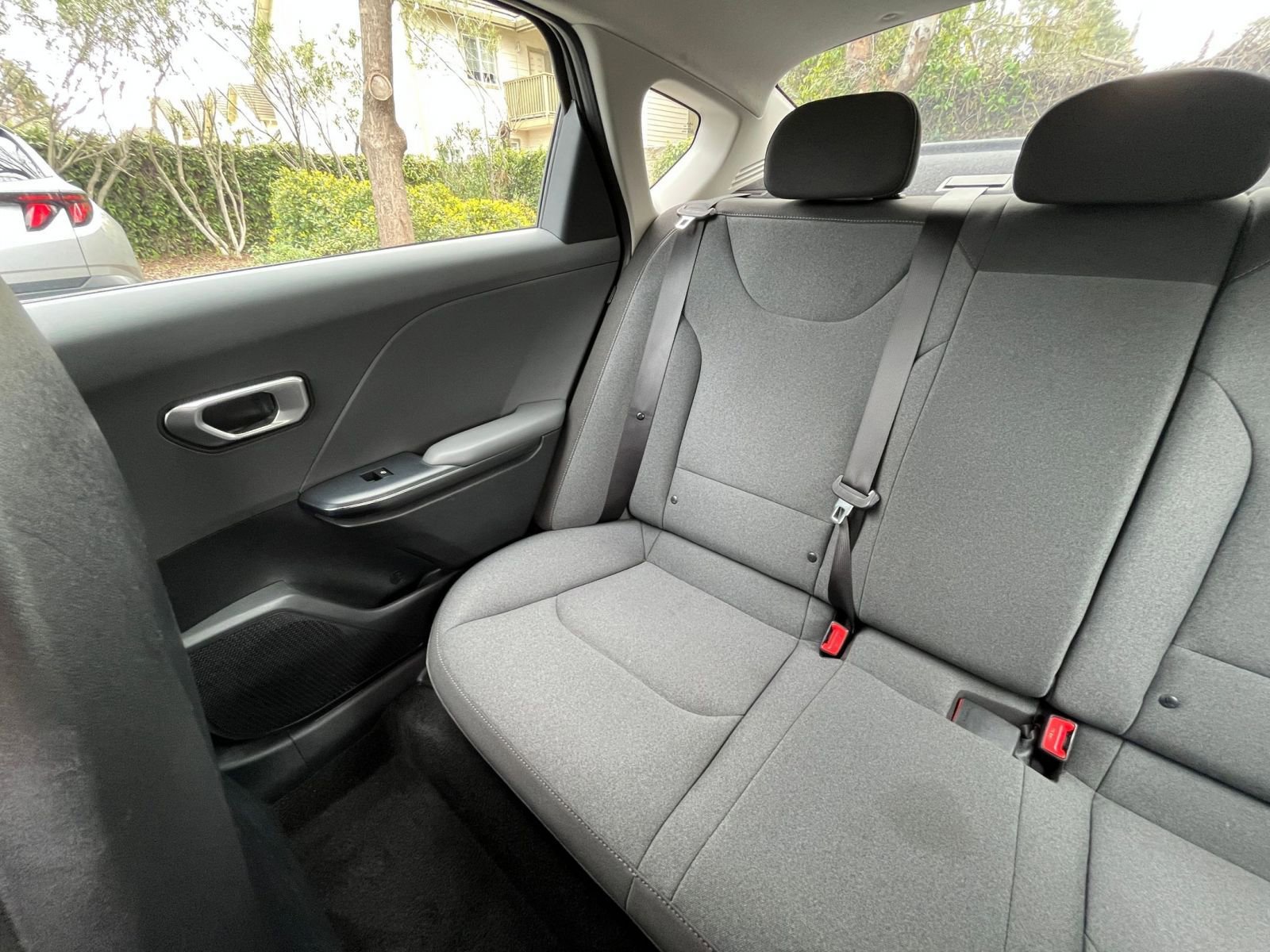 Used 2025 Kia K4 LXS image 38