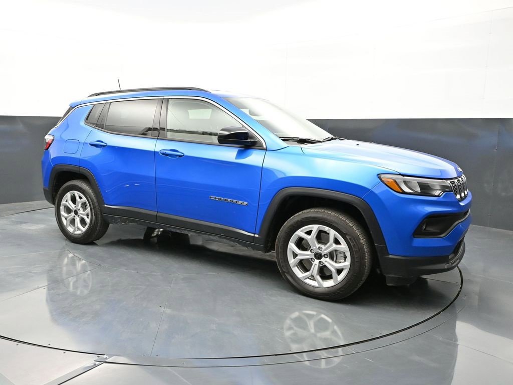 New 2026 Jeep Compass Latitude image 5