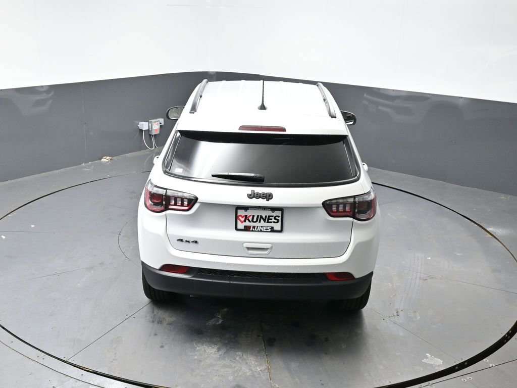 New 2026 Jeep Compass Latitude image 34