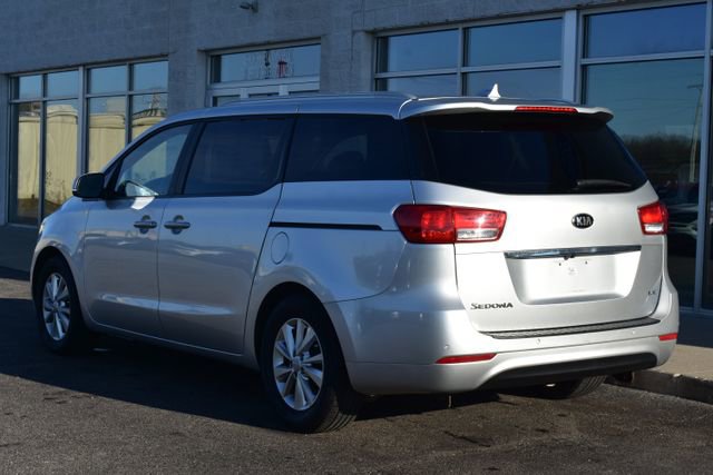 Used 2016 Kia Sedona LX w/ Option Group 020 image 8
