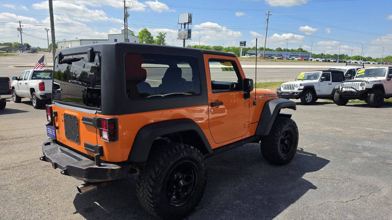 Used 2012 Jeep Wrangler Rubicon w/ PWR Convenience Group AWD/4WD image 4