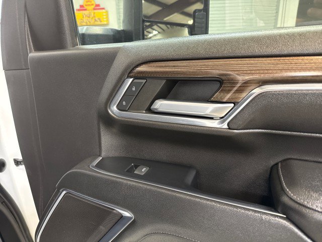 Used 2024 Chevrolet Silverado 2500 LT image 60