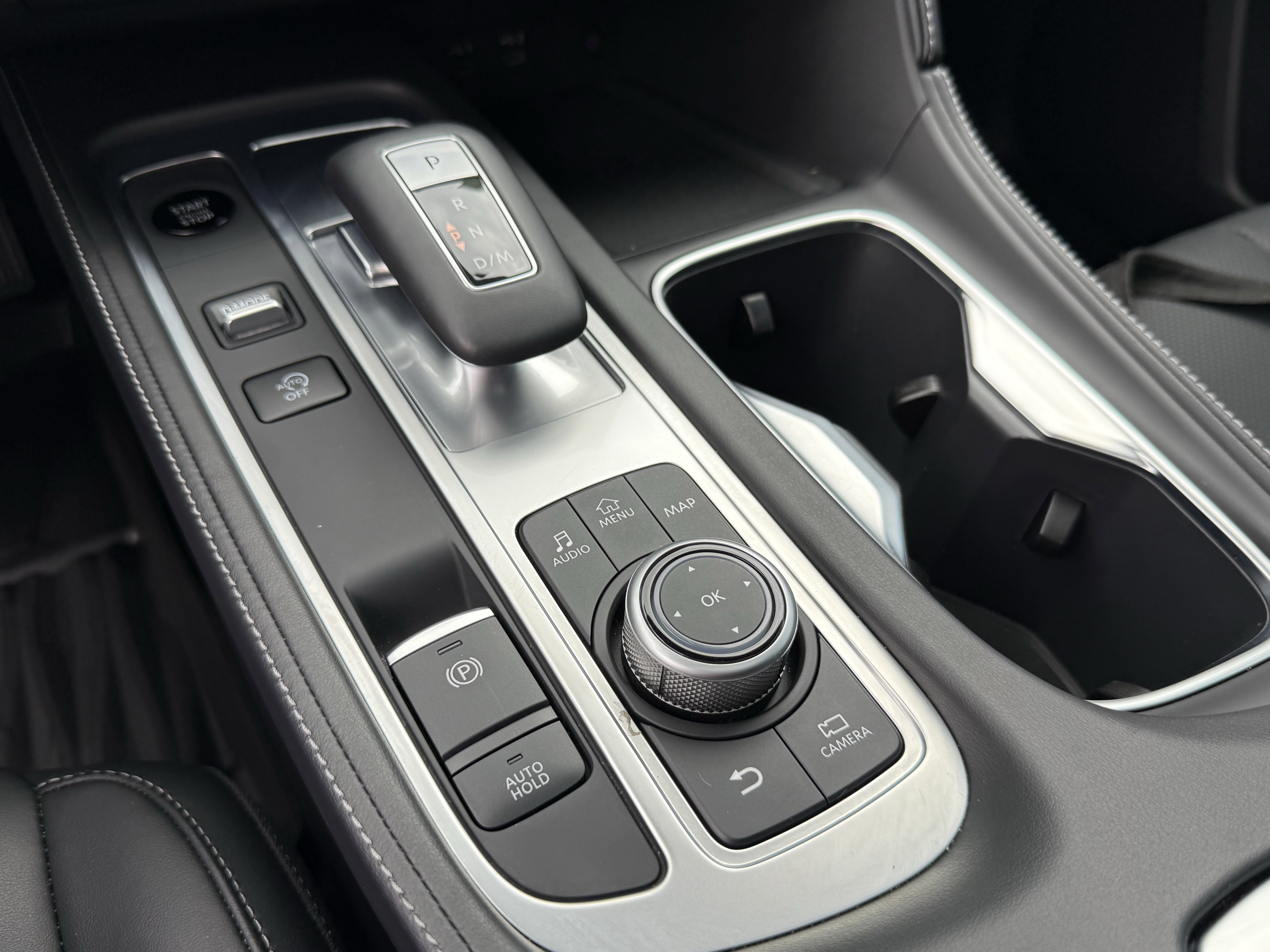 Certified 2026 INFINITI QX60 Luxe w/ Cargo Package image 25