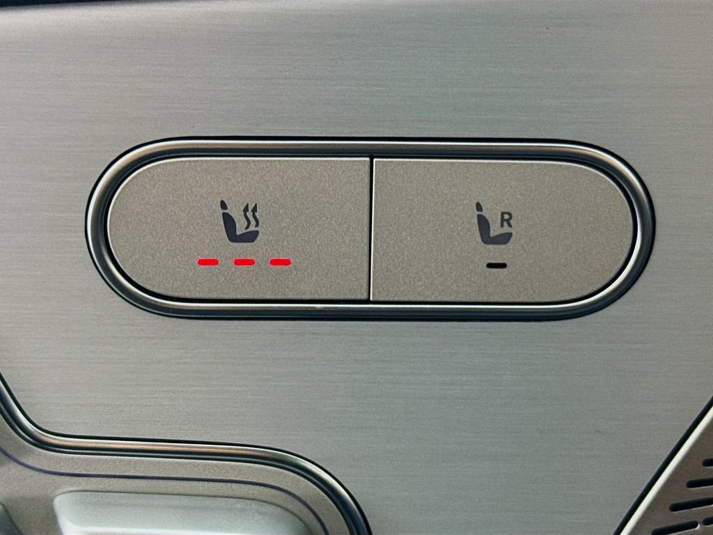 Used 2023 Mercedes-Benz GLE 53 AMG 4MATIC Coupe image 21