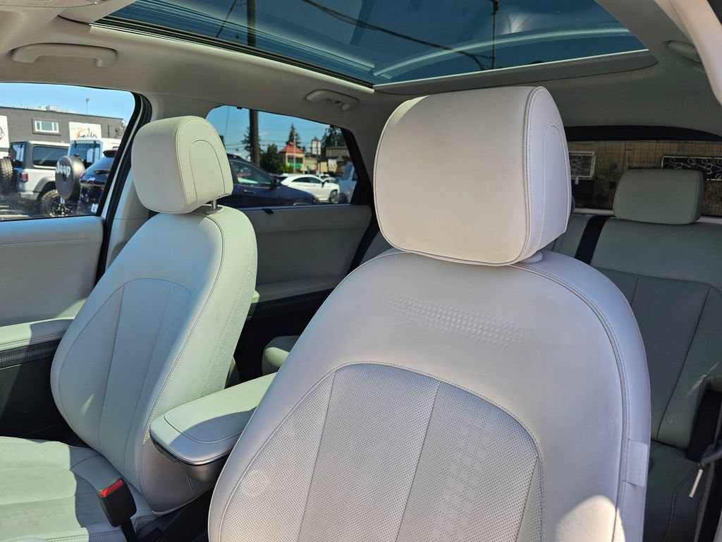 Used 2024 Hyundai Ioniq 5 Limited AWD/4WD image 20