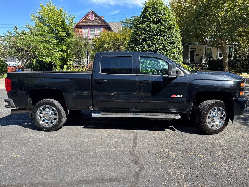 Used 2017 Chevrolet Silverado 2500 LTZ w/ Duramax Plus Package AWD/4WD image 7