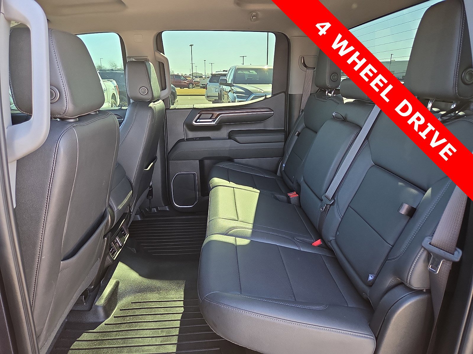 Used 2023 GMC Sierra 1500 SLT w/ X31 Off-Road Package image 10