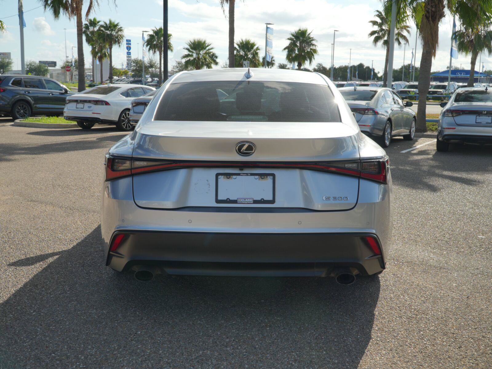 Used 2023 Lexus IS 300 w/ Comfort Package RWD image 12