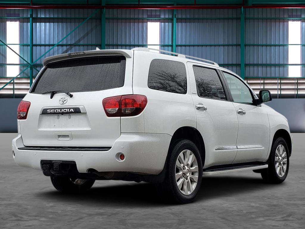 Used 2022 Toyota Sequoia Platinum image 5