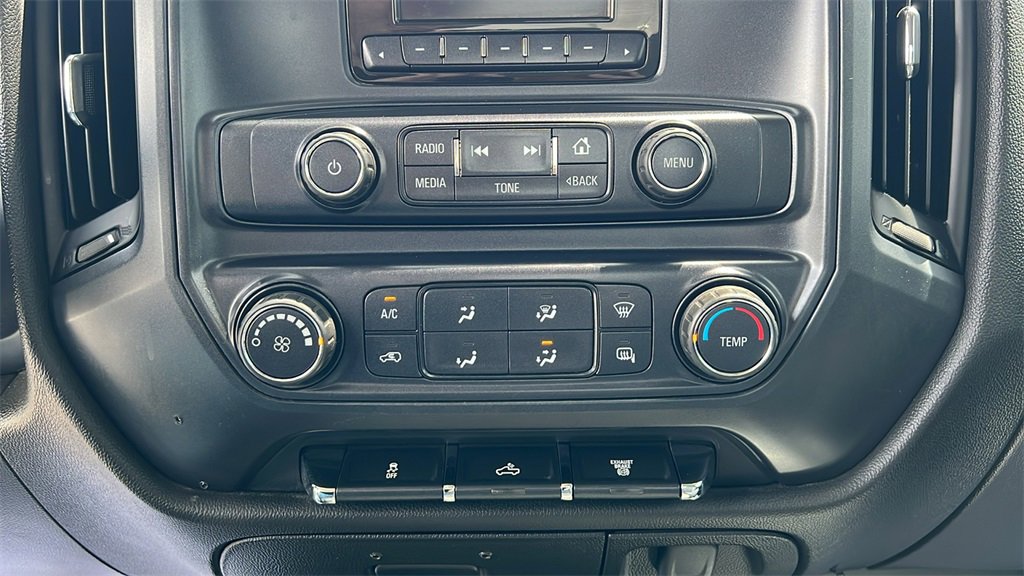 Used 2015 Chevrolet Silverado 3500 W/T image 22