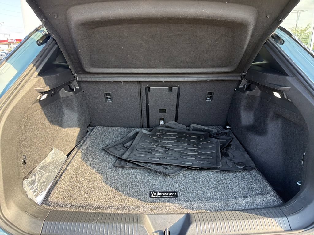 Certified 2024 Volkswagen ID.4 S RWD image 25