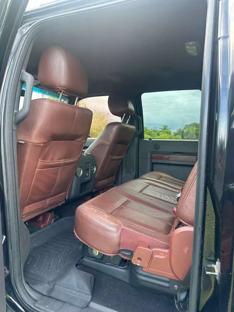 Used 2012 Ford F250 King Ranch w/ King Ranch w/Chrome Pkg AWD/4WD image 10