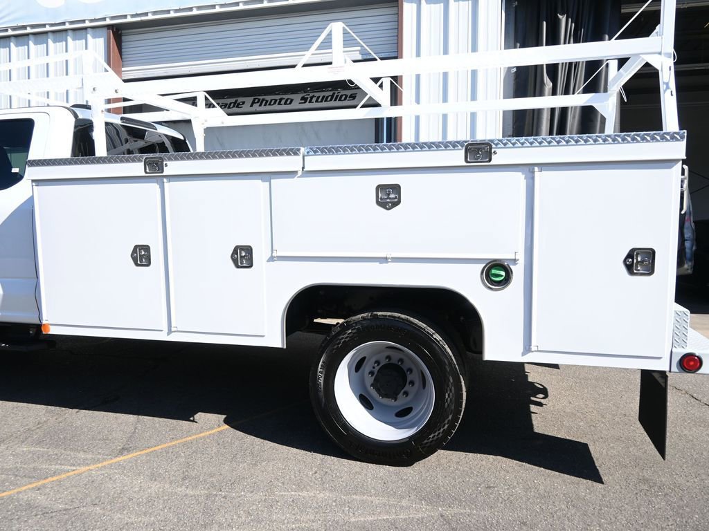 New 2026 Ford F550 4x4 SuperCab Super Duty image 5