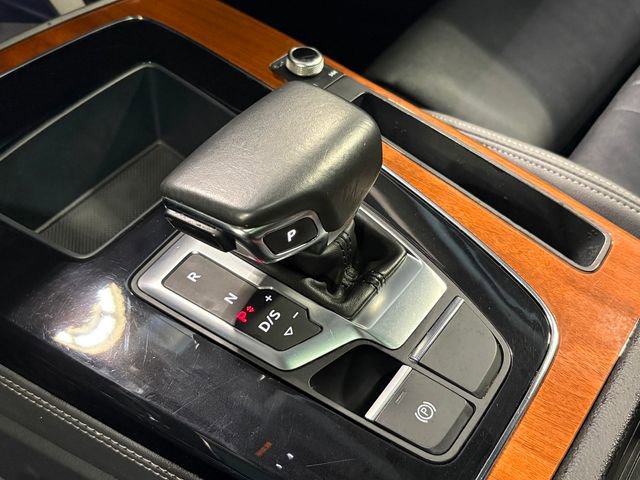 Used 2022 Audi Q5 e Premium Plus w/ Premium Plus Package image 35