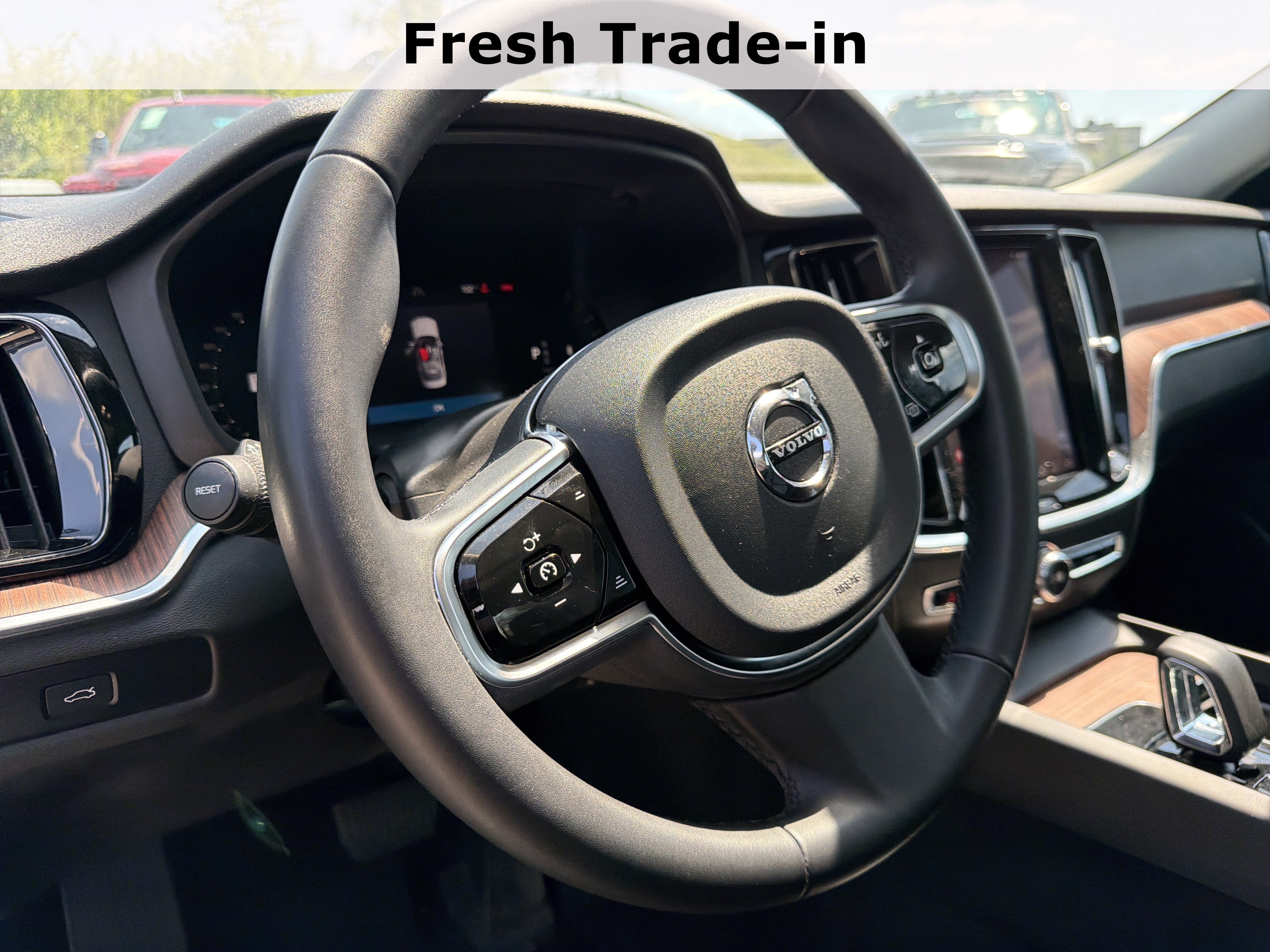 Used 2024 Volvo S60 B5 Plus AWD/4WD image 16