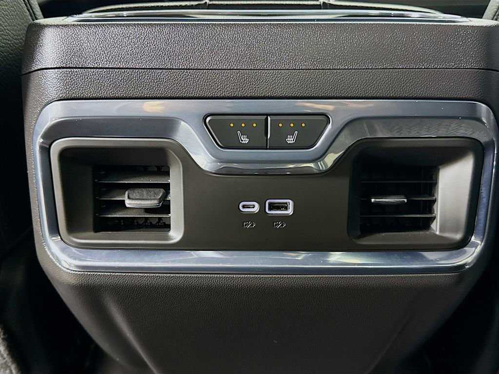 Used 2025 GMC Sierra 1500 Denali image 27